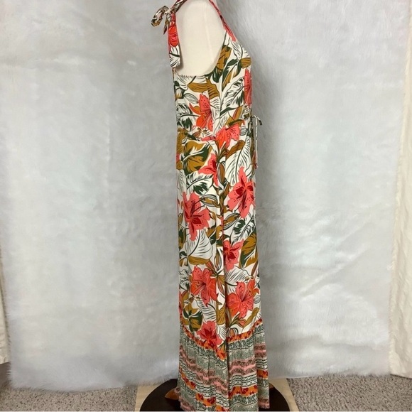 Cleobella Marla Maxi Dress In Tropical Indian Floral - Picture 6 of 8